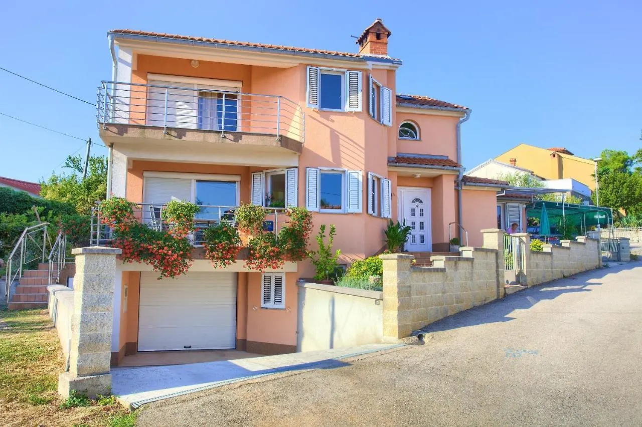 Apartment Vjeko Vantacici